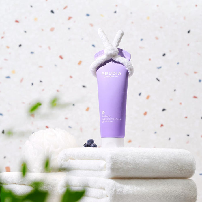 Frudia Blueberry Hydrating Cleansing Gel To Foam 145ml | La Cosmetique