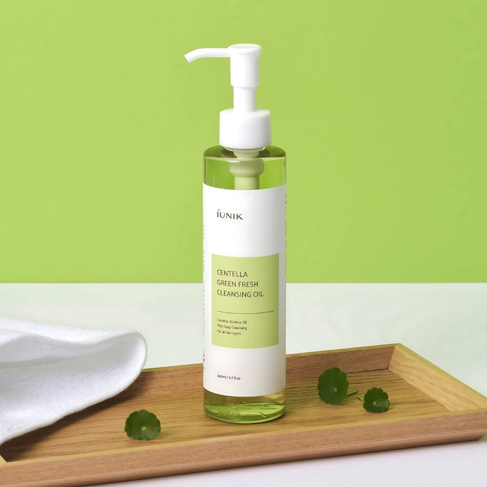 iUNIK Centella Green Fresh Cleansing Oil 200ml | La Cosmetique