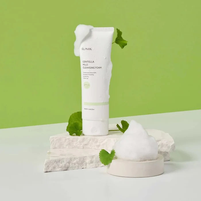 iUNIK Centella Mild Cleansing Foam [120ml] | La Cosmetique