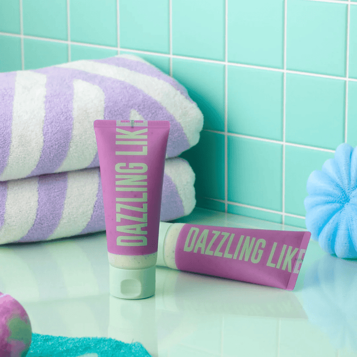 Dear Doer Dazzling Scrub | La Cosmetique