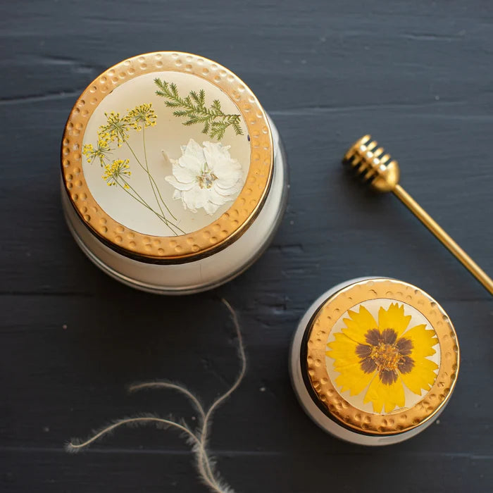 Honey & Tobacco Petite Pressed Floral Candle - 4.5 oz