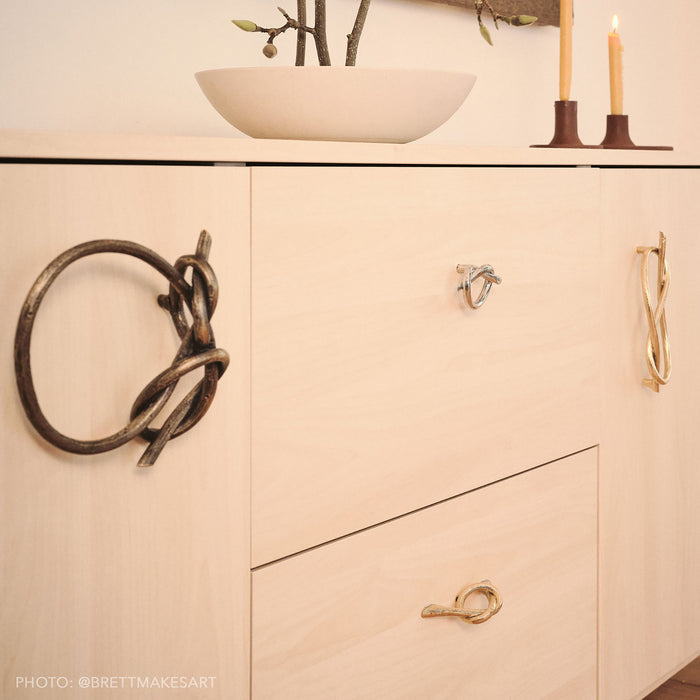 Sculptural Cabinet Hardware | DSHOP