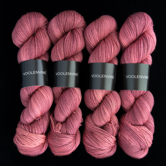 Peony Potion, WOLKE